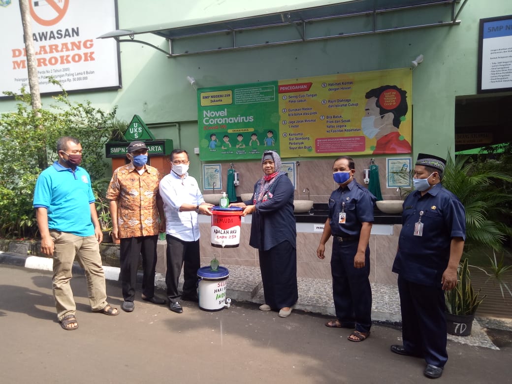 Penyerahan Tempat Cuci Tangan